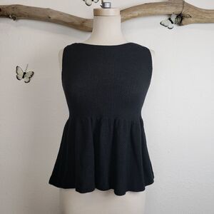 Zara knit  peplum sleeveless knit with gold zipper